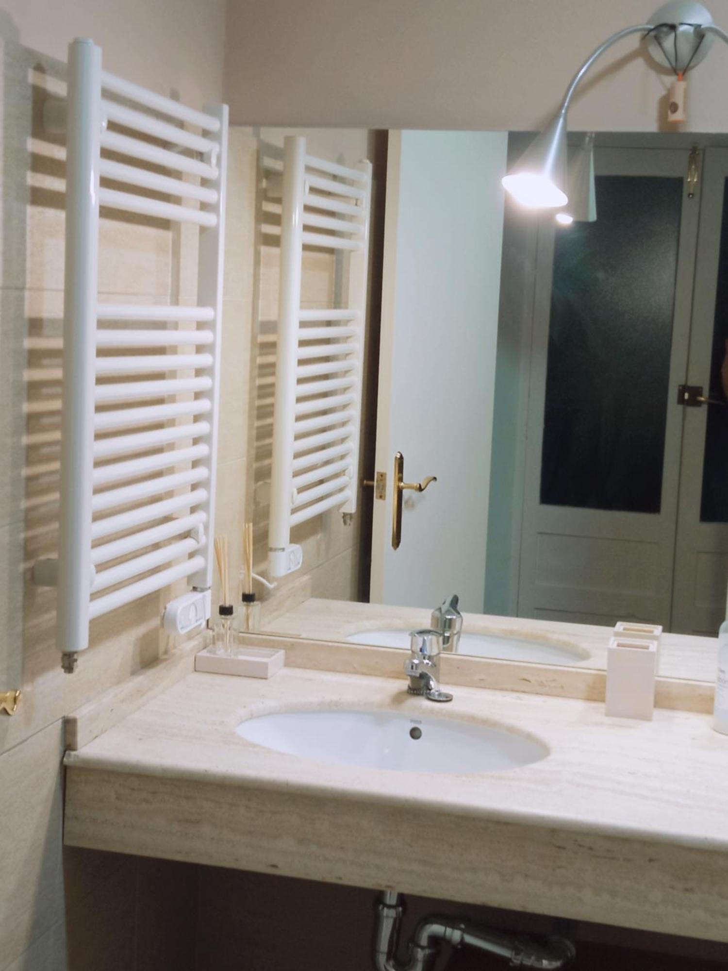 Apto La Almena 2 Junto A Plaza Mayor,2 Habitaciones,Parking Gratuito Caces 외부 사진