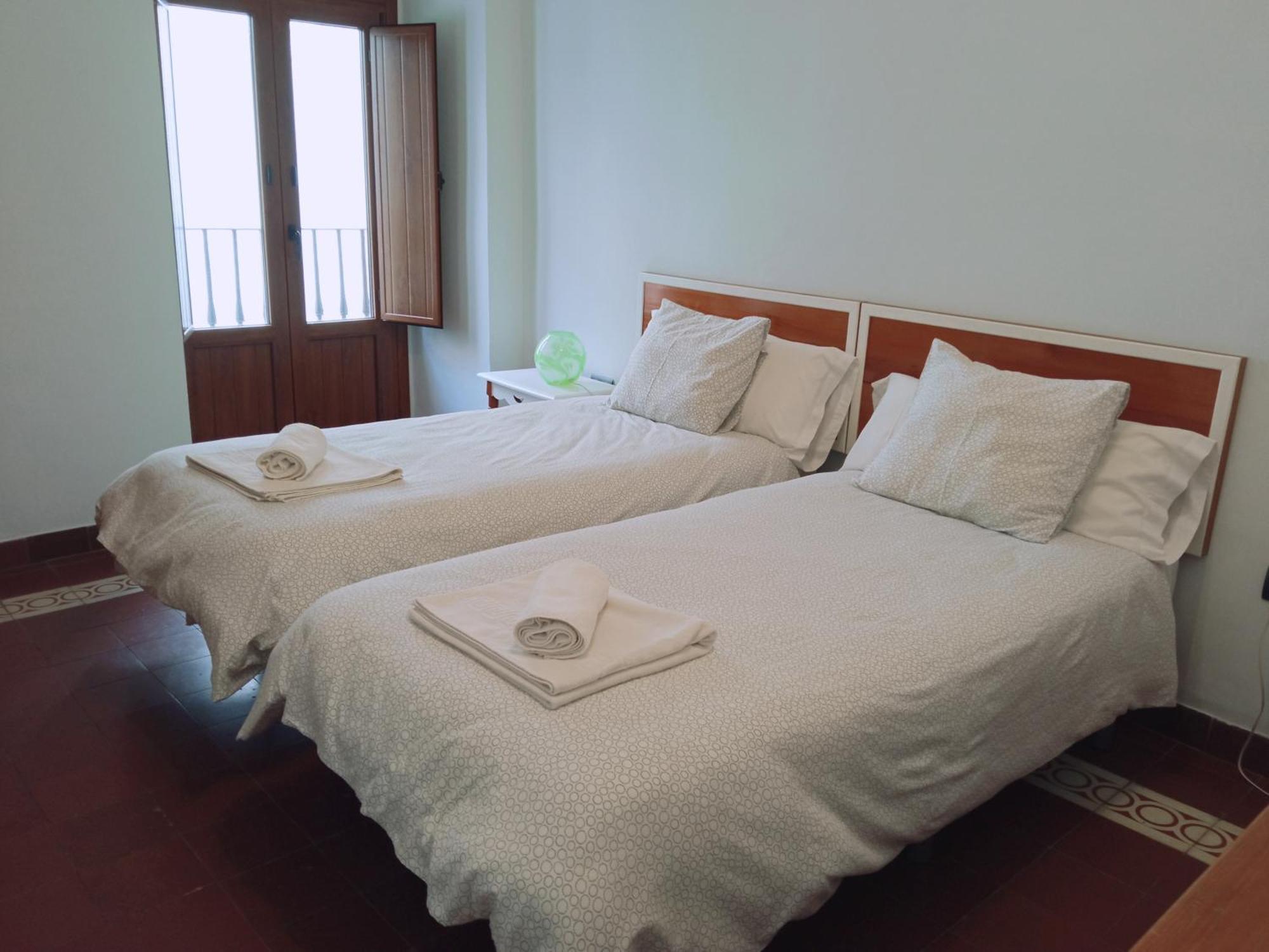 Apto La Almena 2 Junto A Plaza Mayor,2 Habitaciones,Parking Gratuito Caces 외부 사진